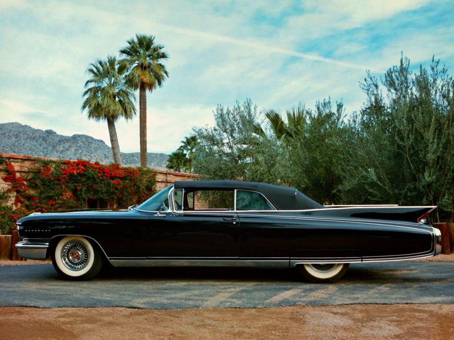  Cadillac Eldorado Biarritz Convertible 1960 года  (фото 5 из 49)